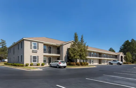 斯泰茨伯勒6號汽車旅館