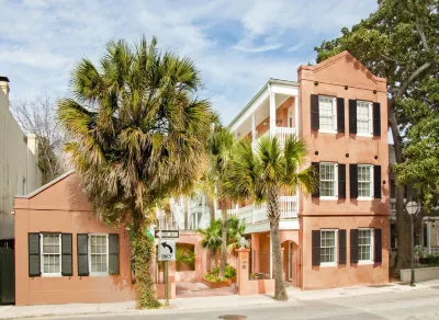 Elliott House Inn Các khách sạn ở Folly Beach