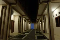 Harmoni Guest House Banyuwangi Hotels in Kalipuro