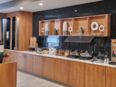 SpringHill Suites Detroit Dearborn Hotels in Dearborn