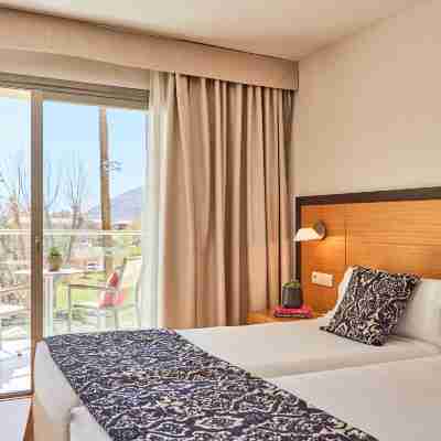 Zafiro Tropic Rooms