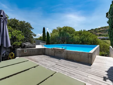 Casa Suprana Hotels in 