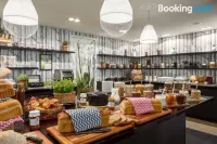 Element Amsterdam - Kitchens