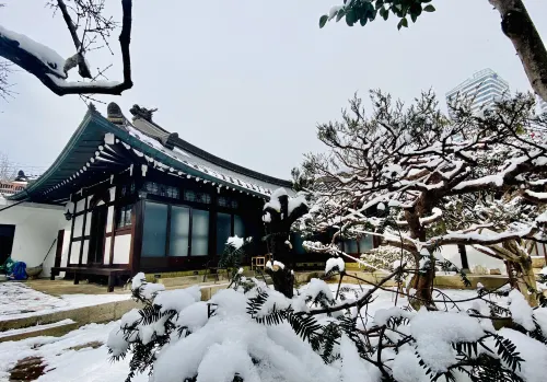 Hanok Stay Chunhwadang - Baarit