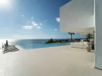 Luz - Swimmingpools