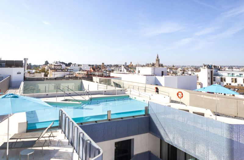 Hotel Macià Sevilla Kubb