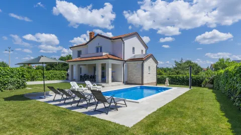Villa Zirdum in Porec