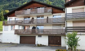 Elfe-Apartments: Studio for 2 Adults, Balcony with Lake and Mountain View