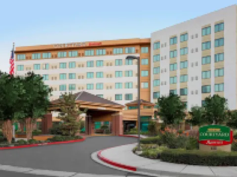 Courtyard San Jose Campbell キャンベルのホテル