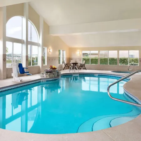 Country Inn & Suites by Radisson, Kingsland, GA