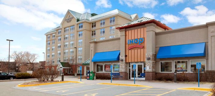 Country Inn & Suites by Radisson, Bloomington at Mall of America, MN Hotels in Bloomington