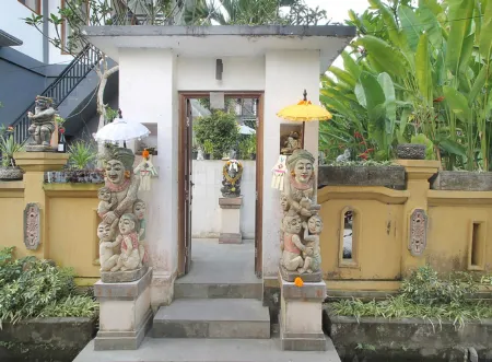 Sekembang Ubud Villa