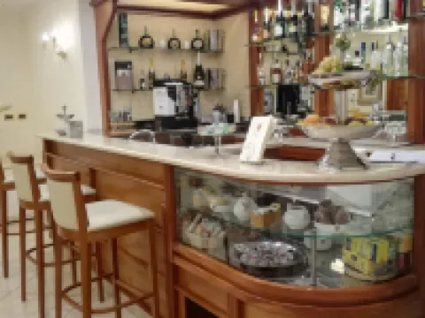 ブォーノ ホテル ナポリのホテル