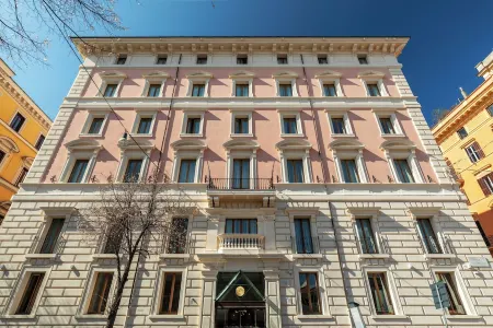 Rose Garden Palace Roma by Omnia Hotels