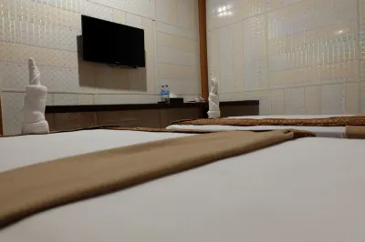 Ren'z Hotel Hotel dekat BENTENG KOTA TEMPILANG