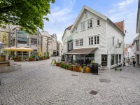 Charming Rooftop Apartment in Heart of Stavanger