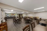 Quality Inn Airport - breakfast