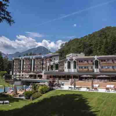 科馬諾泰梅大飯店 Hotel Exterior