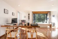 Xianglu Yimo - Valley Streaming Holiday b&b Hotel a Forest Oxygen-Bar