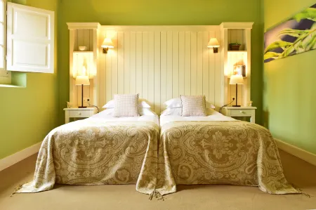 Pousada Convento de Evora – Historic Hotel