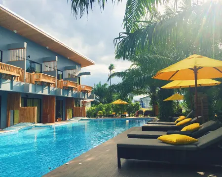 เลอ เพชร วิลล่า โรงแรมในอำเภอ ขนอม