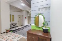 Urbanview Hotel Syariah Near Gelora Delta Sidoarjo