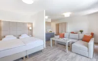 블루 마운틴 리조트 슈클라르스카 포레바 Golden View 주변 호텔