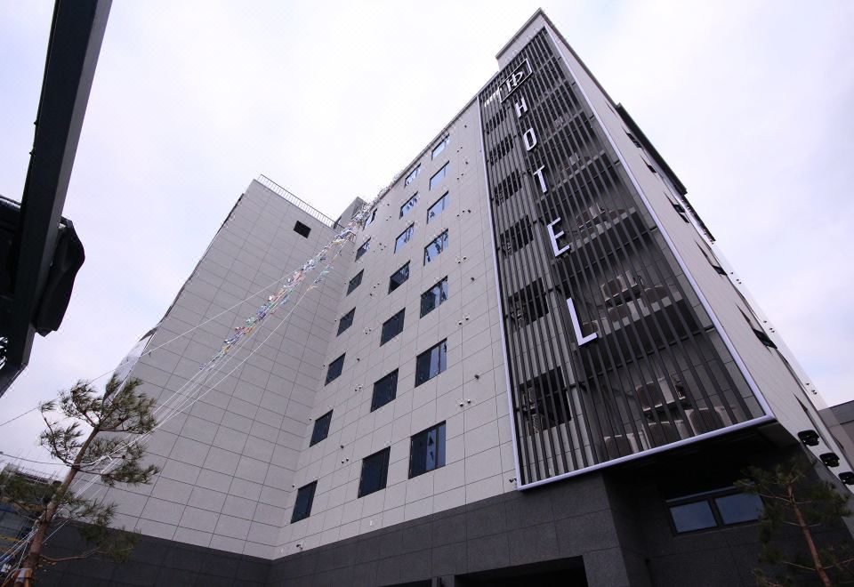 3. 울산 진장동 히..