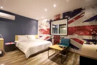 Busan Oncheonjang Cube Hotels near Geumgang Park