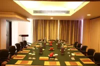 Mosaic Hotel, Noida