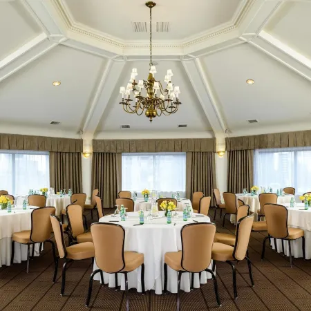 Hotel Sorrento Отели рядом с достопримечательностью «Сиетл Центр»