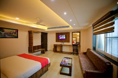 Hotel Moti Palace Hotels in Agra