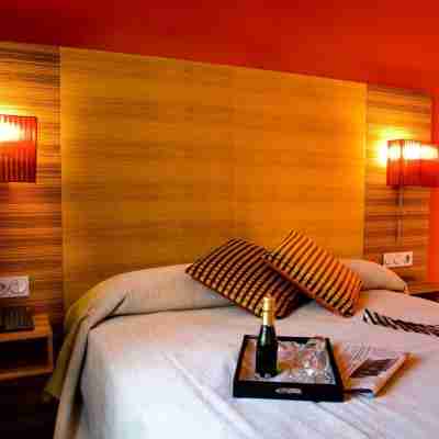 Hotel Spa QH Centro Leon Rooms