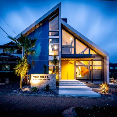 The Villa & Barrel Lounge Hotel dekat Stasiun Yōson