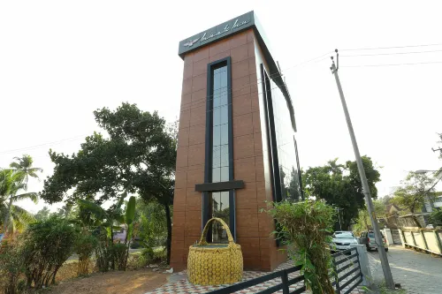 Hotel Innate Inn Hotel di Alwaye