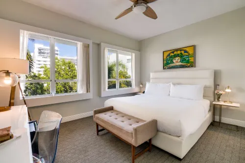 Crest Hotel Suites - Bữa sáng