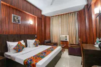 FabHotel Prime the Rivlet - MG Road & Sikanderpur Metro Отели рядом с достопримечательностью «Cyber Hub»