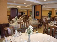 Chateau la Roca Hotels in Igollo de Camargo