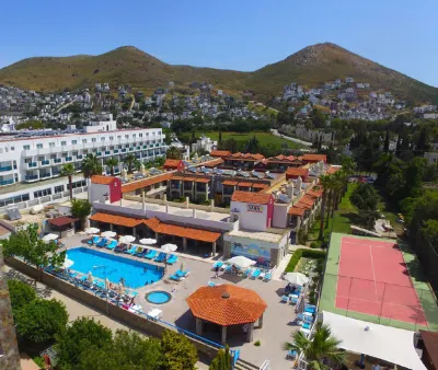 Tiana Beach Resort Các khách sạn ở Turgutreis