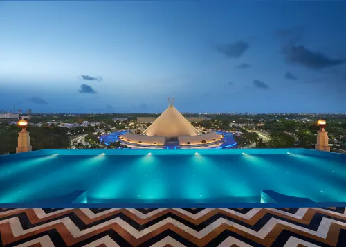 The Leela Gandhinagar Hotel a Gandhinagar