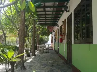 Wannida Garden Resort Các khách sạn ở Prachinburi