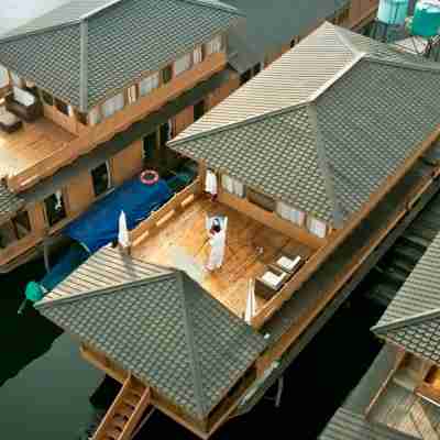 New Jacquline Heritage Houseboats Hotel Exterior