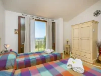 Il Casale Hotels in Capraia e Limite