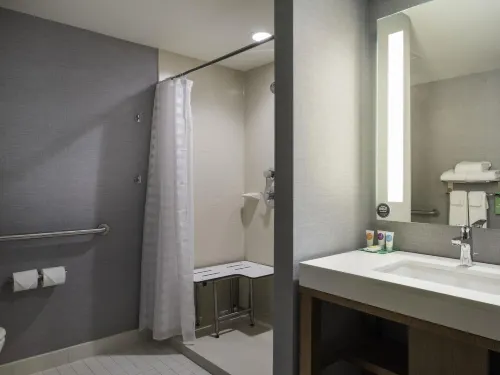 Hyatt Place Cleveland/Westlake/Crocker Park Photos