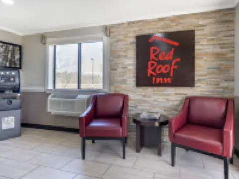 Red Roof Inn Suffolk Hotels in Suffolk