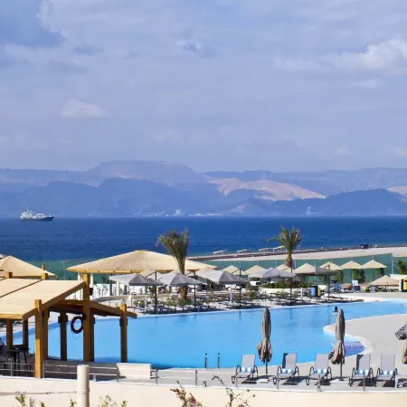 DoubleTree by Hilton Aqaba