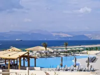 DoubleTree by Hilton Aqaba - Luxury