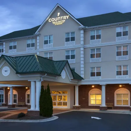 Country Inn & Suites by Radisson, Braselton, GA