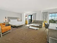 DoubleTree by Hilton Hotel Austin Hotels near Bailey Park