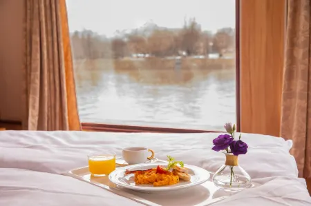 Fortuna Boat Hotel Budapest Отели в г. Будапешт